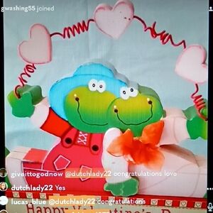 Frog Couple Valentine's Decor